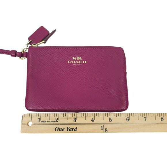 Coach Wristlet Pebble Leather Corner Zip Top Wallet Logo Hangtag Deep Berry E168 - Picture 9 of 12